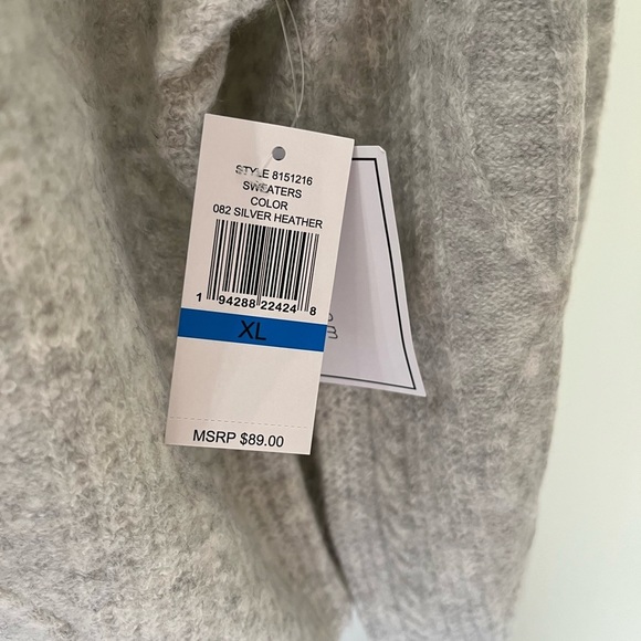 Variegated Cables Crew Sweater - Picture 7 of 9